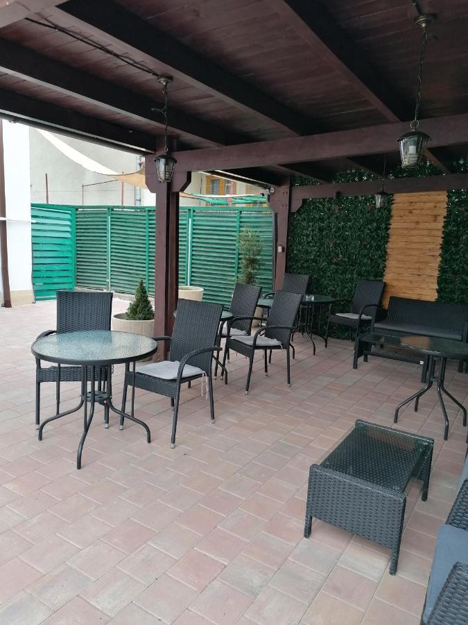 مبيت وإفطار ألبا يوليا Ana Boutique المظهر الخارجي الصورة